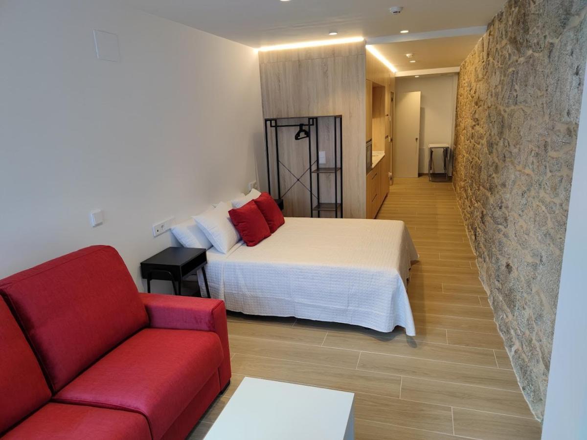 Apartamentos A Pousa Do Asma Чантада Екстериор снимка