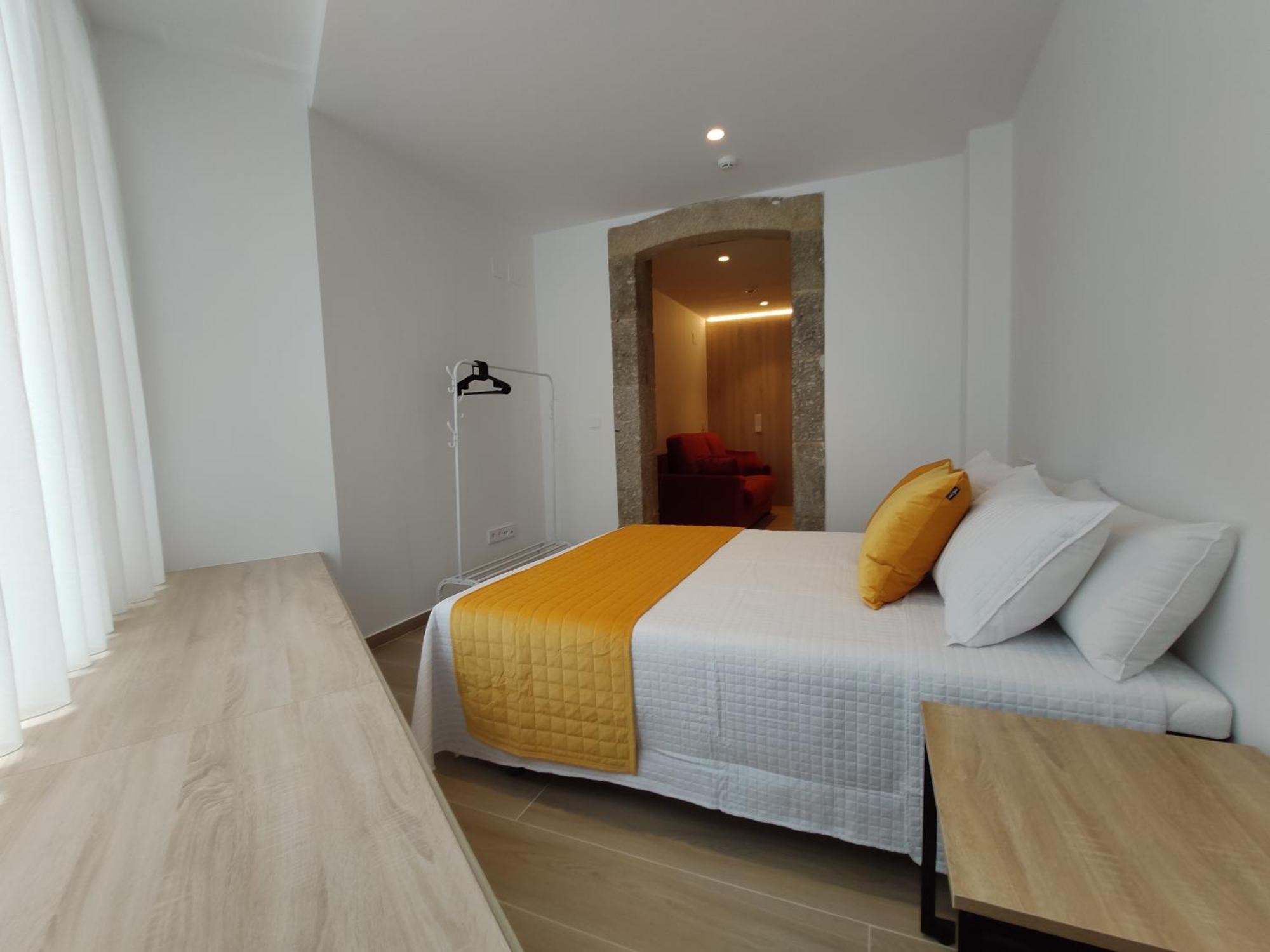 Apartamentos A Pousa Do Asma Чантада Екстериор снимка
